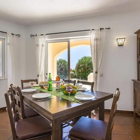 Parreira Villa Carvoeiro (Lagoa)