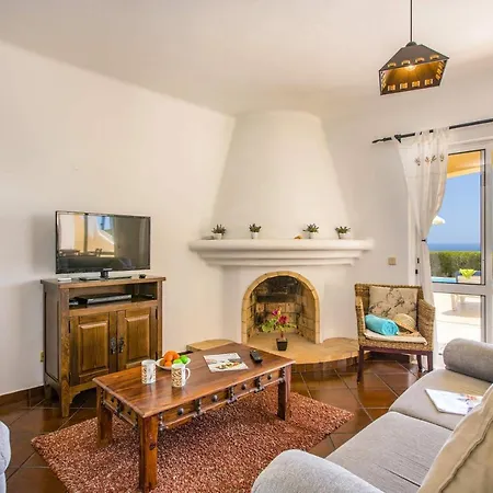 Parreira Villa Carvoeiro (Lagoa)